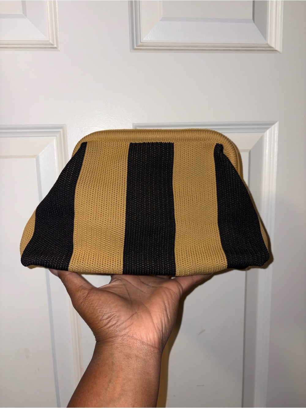 Striped Knit Women's Pouch - Black & Tan